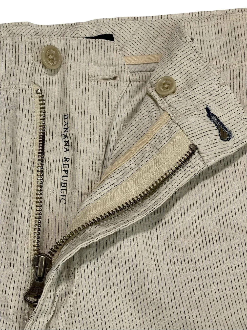 Banana Republic Beige Pinstriped Cotton-Blend Chino Shorts